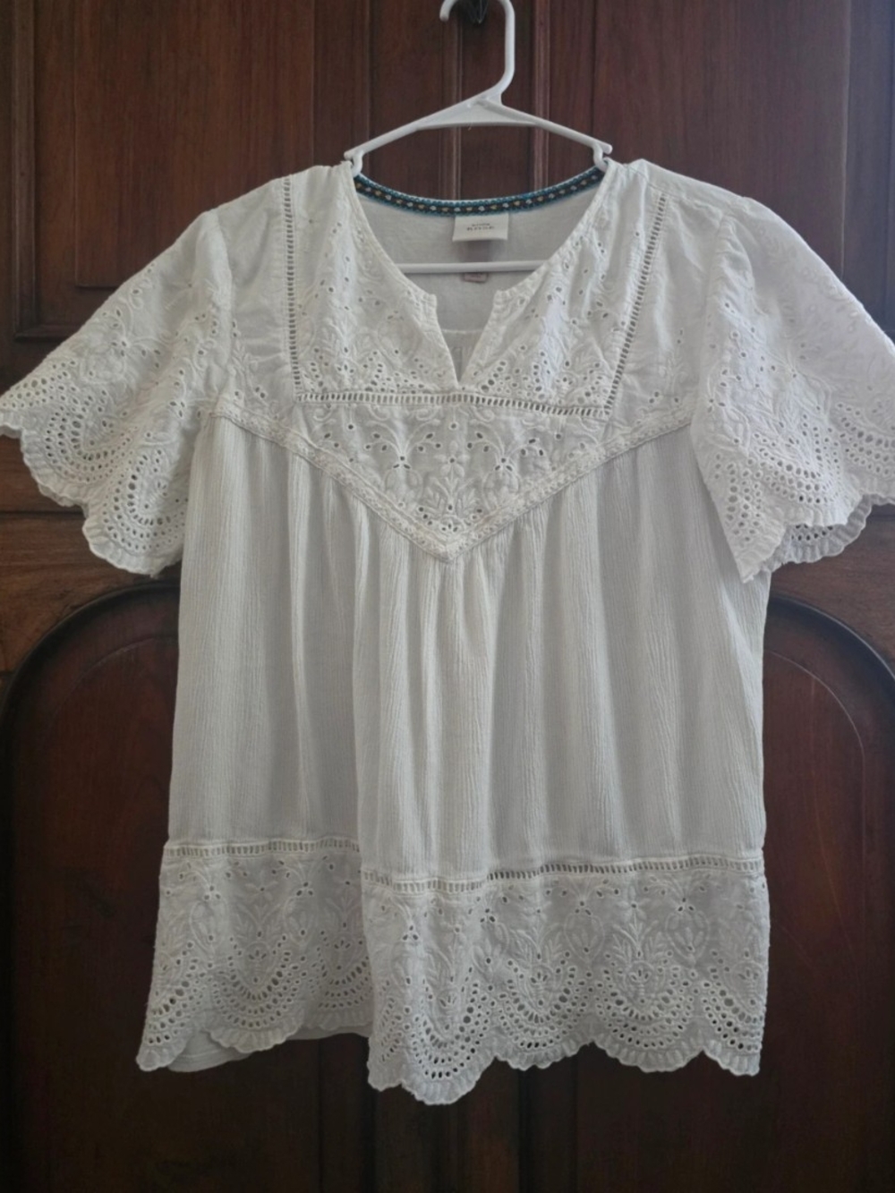 Knox Rose White Eyelet Peasant Blouse